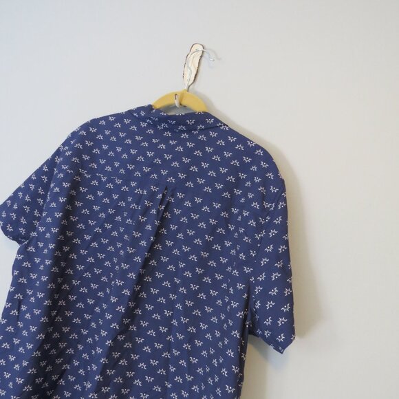 Eddie Bauer Navy & White Short Sleeve Button Up Sun Sunset Sunrise Print Top XXL - Picture 8 of 10